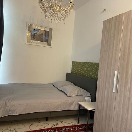 Imperia 2 Apartment Nice Bagian luar foto