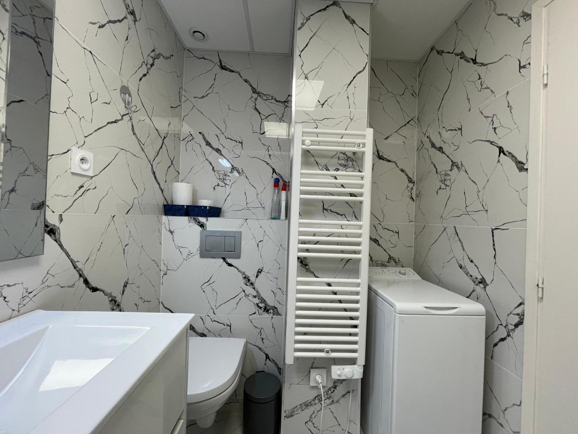 Imperia 2 Apartment Nice Bagian luar foto