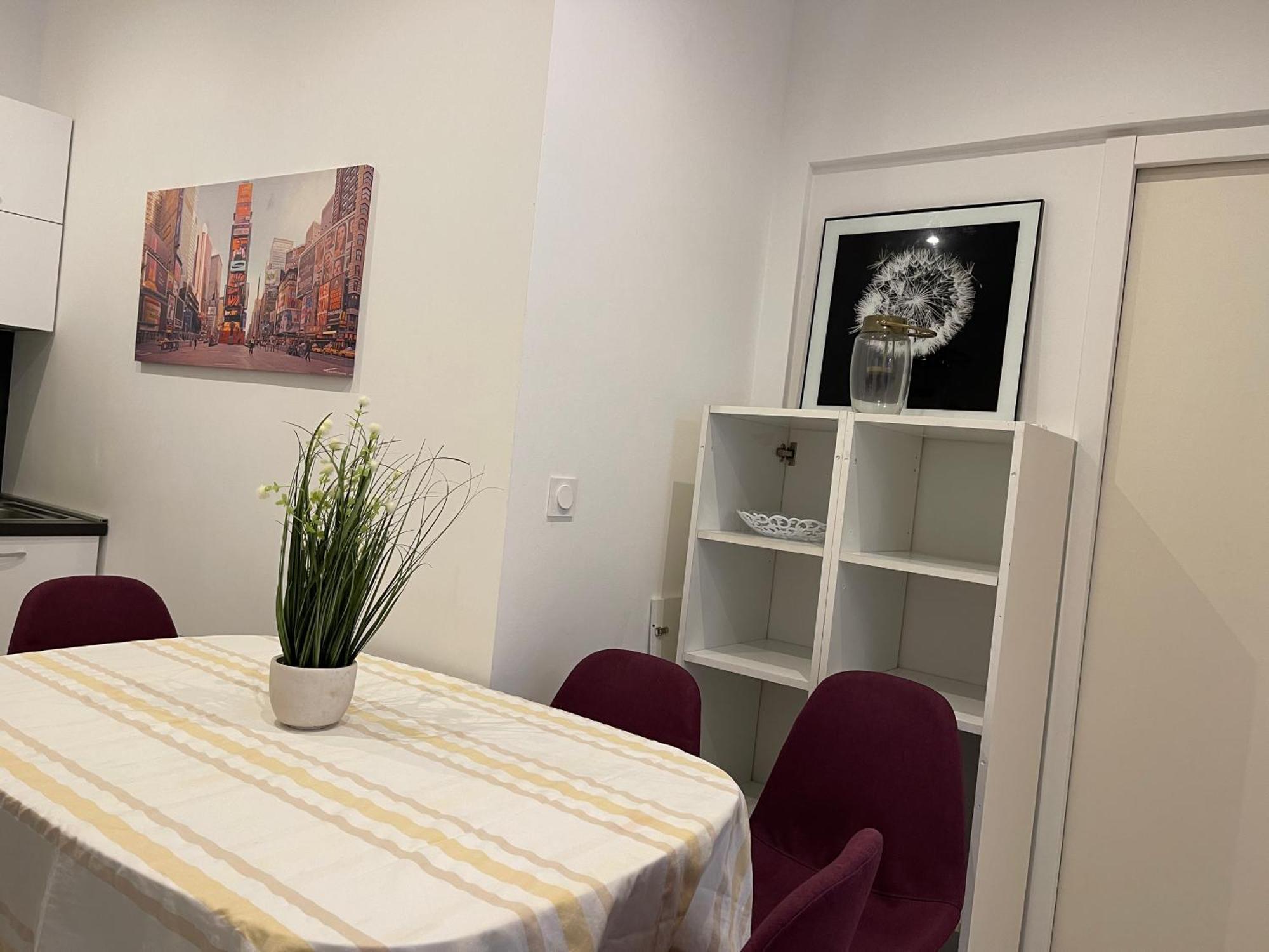 Imperia 2 Apartment Nice Bagian luar foto